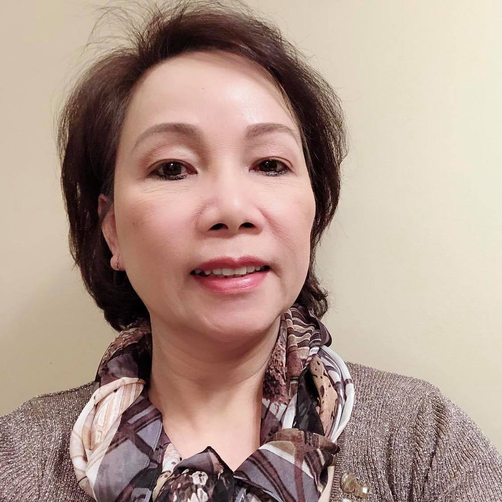 Meet your Posher, Hue trinh